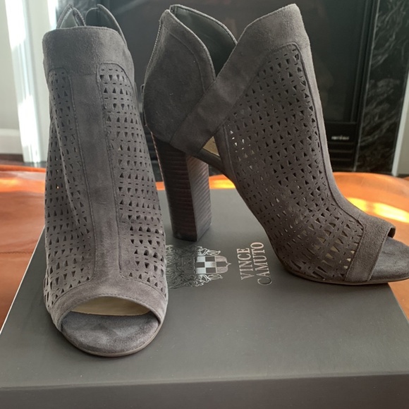 Women’s open toe booties - Picture 1 of 2